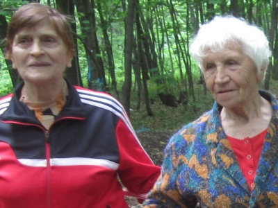 Пенсионерам Ленинского района организовали экскурсию на Кумысную поляну
