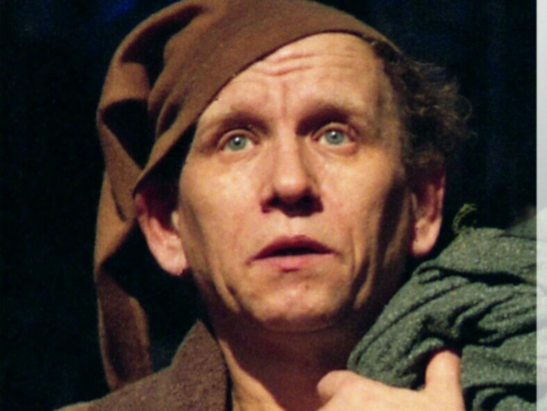 Саратовский ТЮЗ приглашает зрителей провести ноябрьские выходные в театре (репертуар на декабрь)