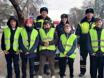 Дети напомнили водителям о соблюдении ПДД