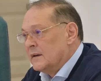 Конфликт по поводу земель нескольких ОПХ в Федоровском районе: глава устранился от проблемы, местные фермеры смогли договориться с крупным агрохолдингом при посредничестве депутата госдумы