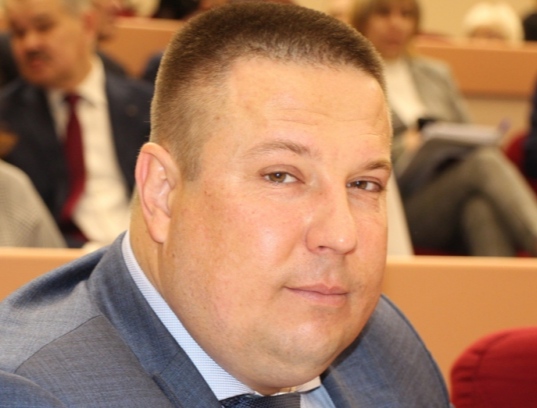 Семейным фермам предложат выращивать кур на промышленный убой