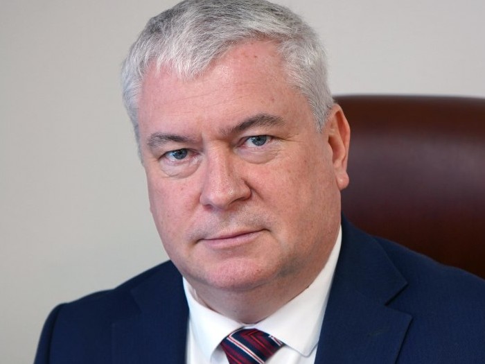 Общественники: предприниматель в больнице продает фрукты по «аморальным» ценам