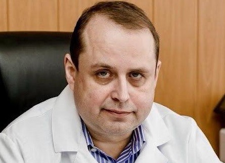 Новый онкодиспансер, из которого увольнялись врачи, продолжает набирать персонал 