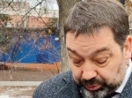 «Ногу сломать можно»: горожанка рассказала о дырах и торчащей арматуре на мосту на проспекте 50 лет Октября