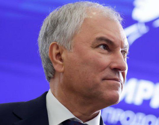 Володин раскритиковал чиновников за снос летних веранд ресторанов