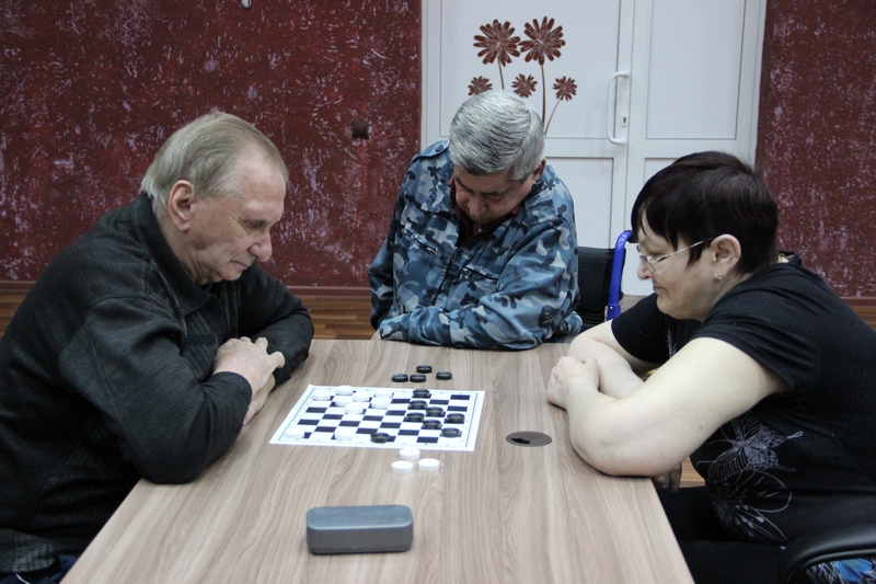 В ГАУ СО Балашовский дом-интернат для престарелых и инвалидов прошел шашечный турнир