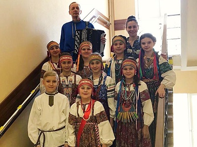 Ансамбль «Родничок» успешно выступил на Московском областном открытом фестивале-конкурсе «Разноцветье»
