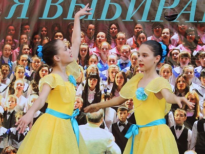 Хореографы и народные хормейстеры ДШИ № 8 с успехом выступили на городском музыкальном марафоне «Я выбираю музыку»