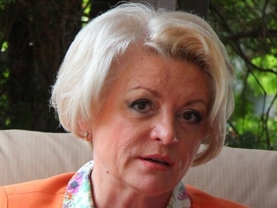 Министра попросили пристроить ребенка в ясли, потому что с ним некому сидеть