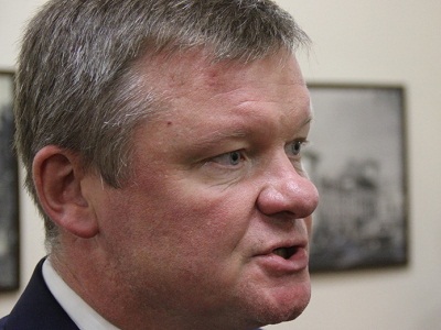 Мэру города рассказали о состоянии прилегающей к школе №101 территории