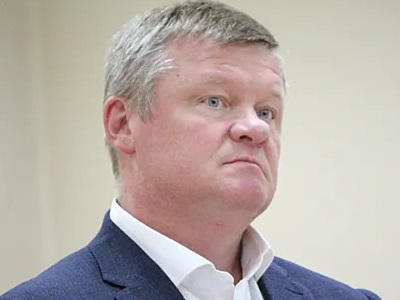 В Саратове признали аварийными три дома, но снесут только пятиэтажку