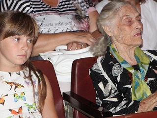 Жители «Балашовского дома-интерната для престарелых» посетили фестиваль художественного конкурса «Территория талантов»