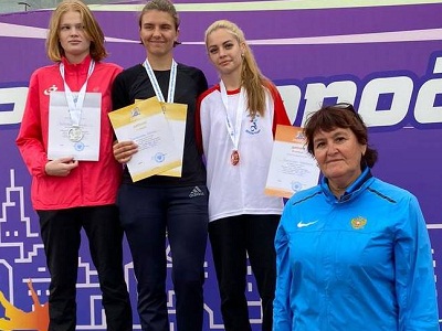 Трое легкоатлетов стали призерами первенства России