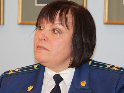 На бульваре в центре Саратова рухнувшая ветка травмировала женщину