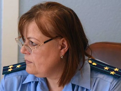 Жительница Озинок вызвала полицию из-за хулиганов и случайно сдала наркотики