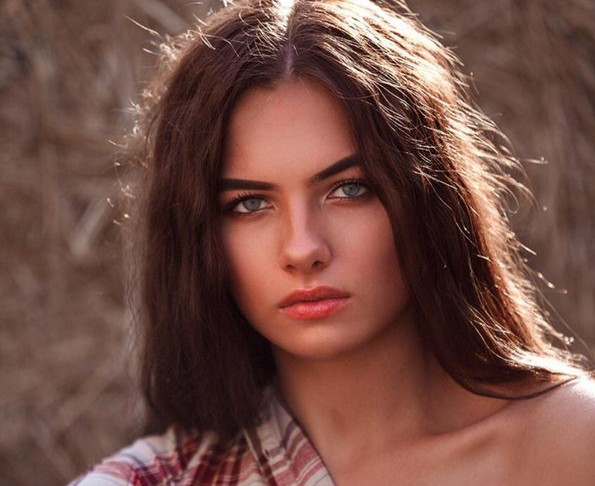 Балашовская студентка участвует в конкурсе красоты в Индии