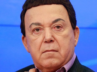 Художница-инвалид из Саратова написала Иосифу Кобзону: 