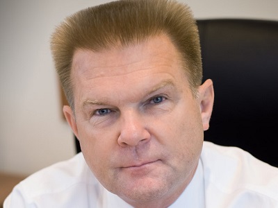 СМИ: Бывший саратовский банкир якобы свободен от всего, включая денежные знаки