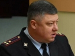 Гость из Энгельса вынес из саратовского магазина две шубы. Видео