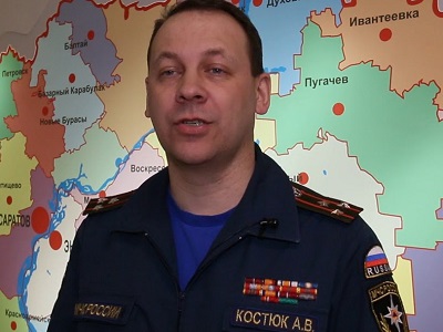 Сотрудники МЧС не нашли источника зловония в Саратове