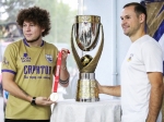 В ЛДС «Кристалл» прошла автограф-сессия с игроками КПФ «Саратов»