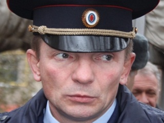 ГИБДД Саратова грозит штрафами за георгиевские ленточки на номерах