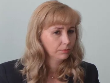 Отец двоих детей в День Победы поехал пьяным за спиртным на угнанной машине, а потом пытался «спасти» друга от наказания: приговор