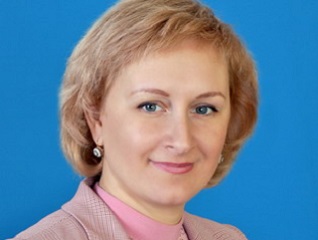 В Саратове нашли ещё одну опасную ледяную горку на территории учебного учреждения