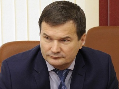 На Саратовскую областную думу массово подали в суд из-за свежего закона