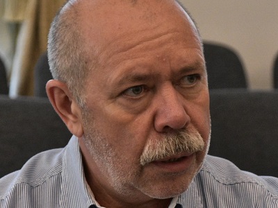 Снос рынка и домов на Привокзальной площади. Мнения депутатов и ожидания торговцев