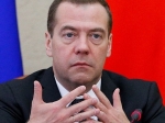 Медведев рассказал Путину о своих заместителях