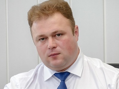 Районные чиновники отменили аукцион на поставку авто с кожаным салоном  