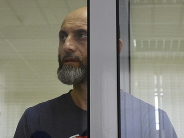 Дело Мустафаевых. В суде зачитали обращения обвиняемой и потерпевшей в службу «112»