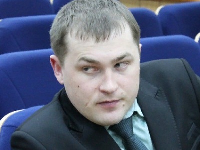 В Энгельсе женщина вместе с унитазом провалилась в затопленный фекалиями подвал (видео)