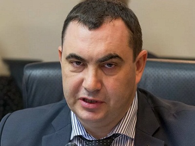 Региональные власти должны потратить на закладку садов больше 360 миллионов рублей