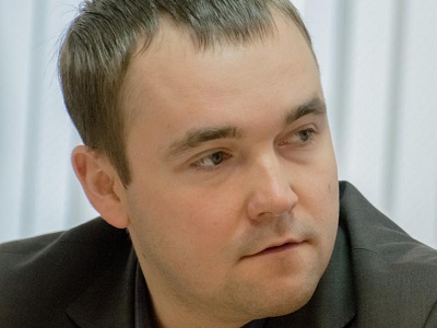 Бизнес-вектор: из дорожного МУПа Заводского района ушел Сергей Нестеров. Прокуратура постучалась?