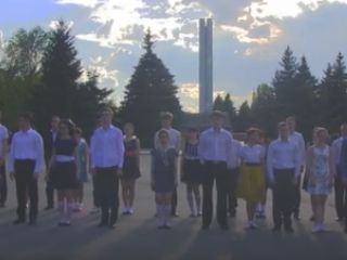  Молодежь Балашова провела флеш-моб 