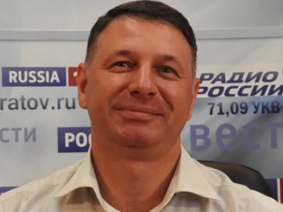 В Саратове лучшим классным руководителям дали в награду статуэтку и 100 тысяч