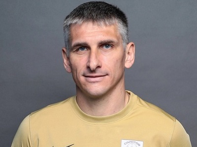 КПФ «Саратов» попрощался с легендарным капитаном