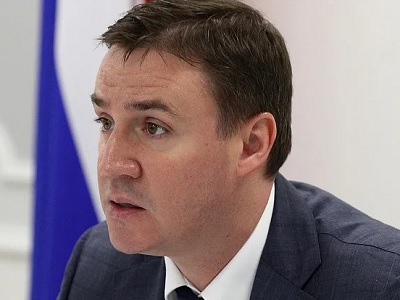 Вице-премьер РФ обсудил с губернатором Саратовской области мусор, села и леса (регион получит миллиард)