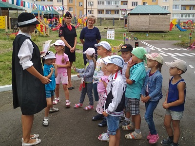 В детском саду микрорайона Солнечный – 2 появился городок безопасности дорожного движения