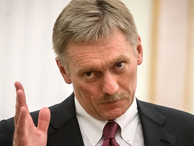 В Кремле рассказали о возможности принудительного перевода долларовых вкладов в рублевые