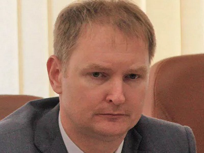 Деньги на скоростной трамвай, электробусы и оснащение больниц: расходы бюджета выросли на 4,4 миллиарда рублей