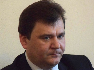 В Вольске мужчину не пустили в автобус и он решил его пнуть ногой: злоумышленника отправили под арест