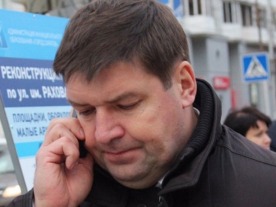 Разрушения на 1-м Высоком проезде должны были устранить месяц назад