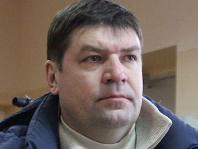 На 1-м Магнитном проезде образовался провал