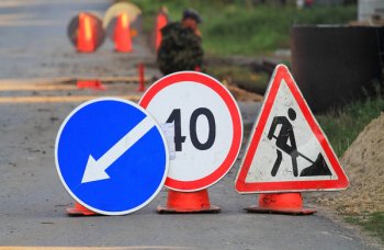 В Затоне ограничивают движение, остановку и стоянку автомобилей
