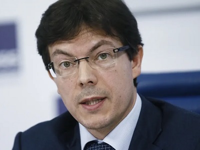 Роскачество проверило реагент, которым посыпают саратовские парки и поставило ему «двойку»