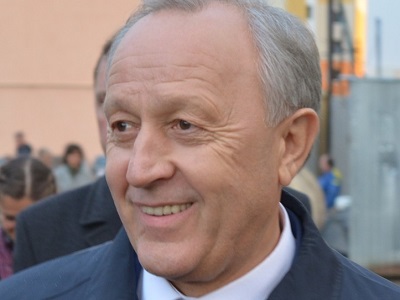 От ледокола и болота до iPhone. Саратовцы не помнят губернатора Валерия Радаева и его 