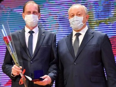 Глава Татищевского района награжден Почетным знаком Губернатора